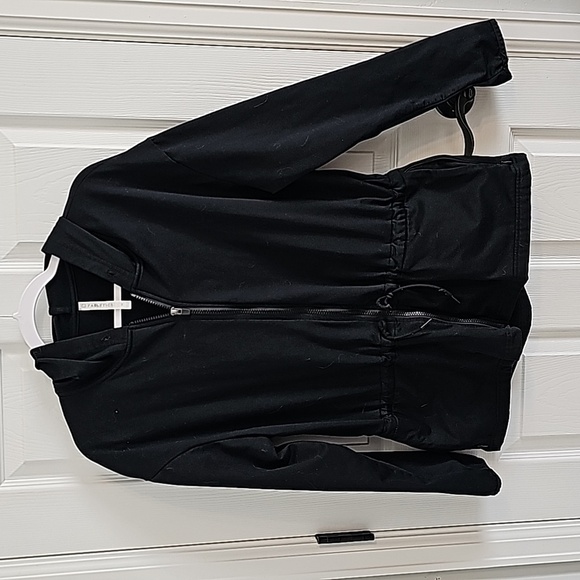 Fabletics peplum zip up sweatshirt. Medium - Picture 1 of 3